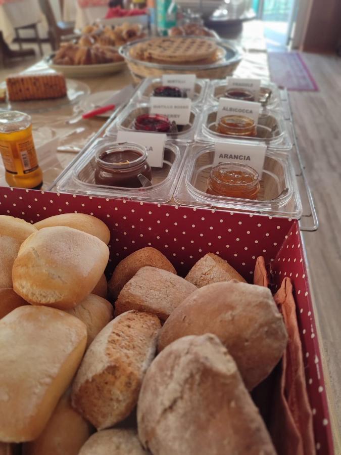 טורבולה Albergo Villa Mimosa מראה חיצוני תמונה
