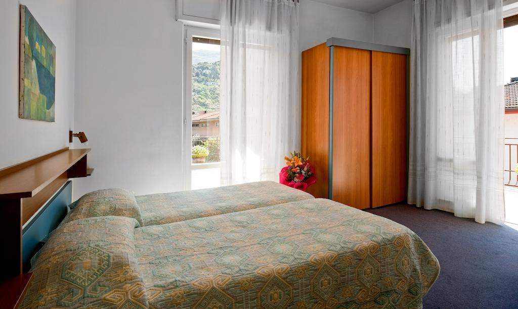 טורבולה Albergo Villa Mimosa מראה חיצוני תמונה