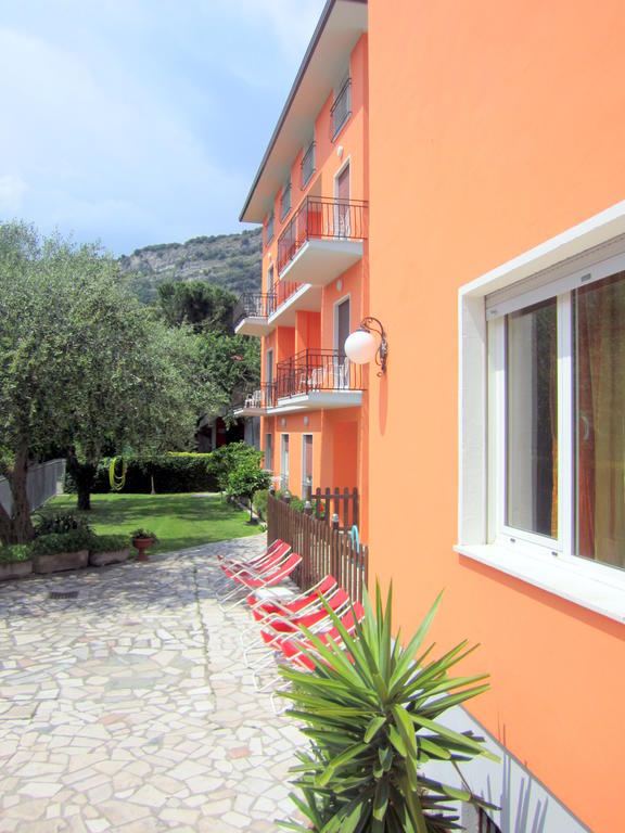טורבולה Albergo Villa Mimosa מראה חיצוני תמונה